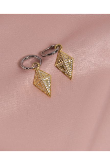 Zirkon Taşlı Sallantılı Etnik Desenli Gümüş Küpe Gold Kaplama Anti Alerjik 925 Ayar Gümüş