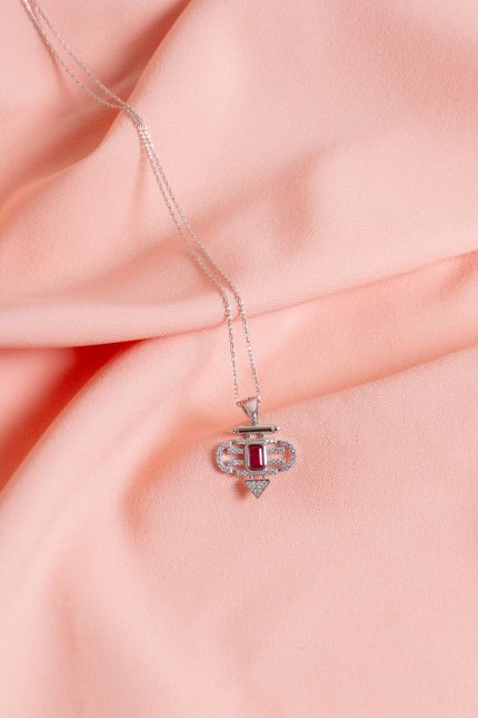 925 Ayar Gümüş Silver Baget Taşlı Yakut Kolye Pırlanta Görünümlü Kolye Etnik Kolye Serenay Kolyesi